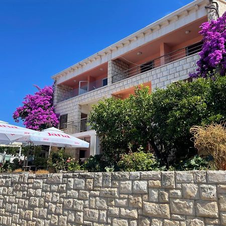 St. Nicholas Rooms Hvar Town Esterno foto