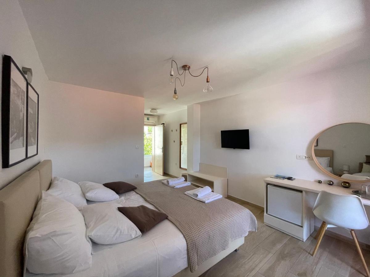 St. Nicholas Rooms Hvar Town Esterno foto