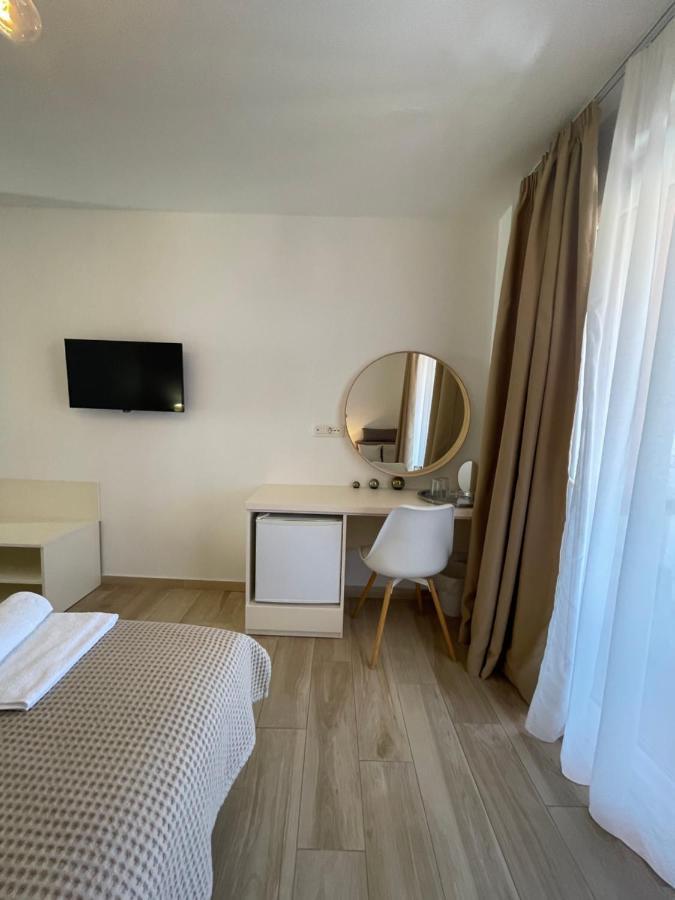 St. Nicholas Rooms Hvar Town Esterno foto