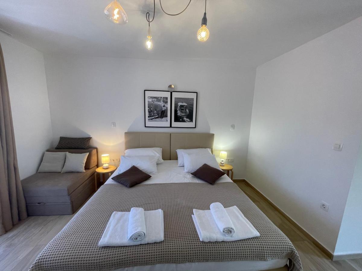 St. Nicholas Rooms Hvar Town Esterno foto