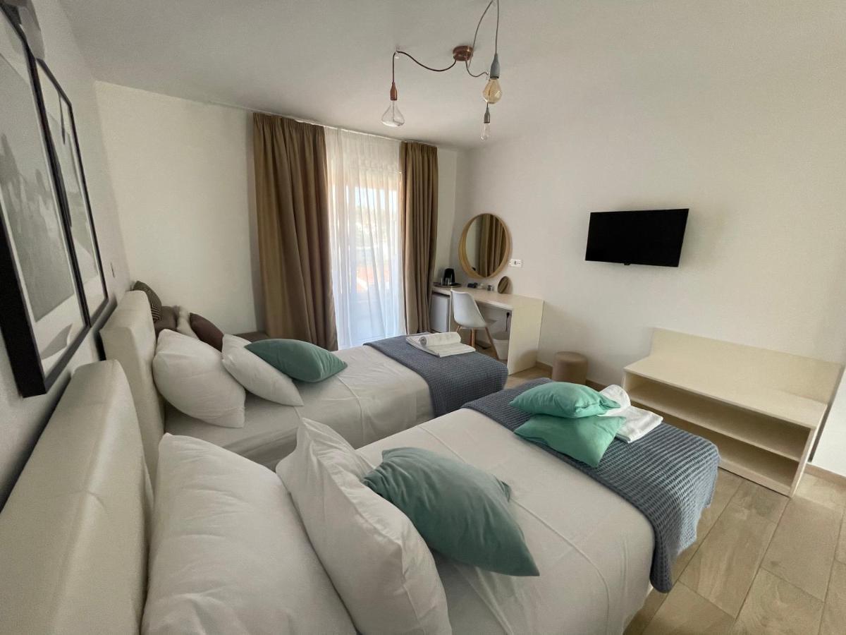St. Nicholas Rooms Hvar Town Esterno foto