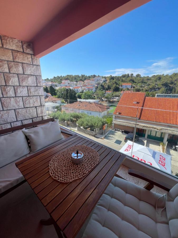 St. Nicholas Rooms Hvar Town Esterno foto