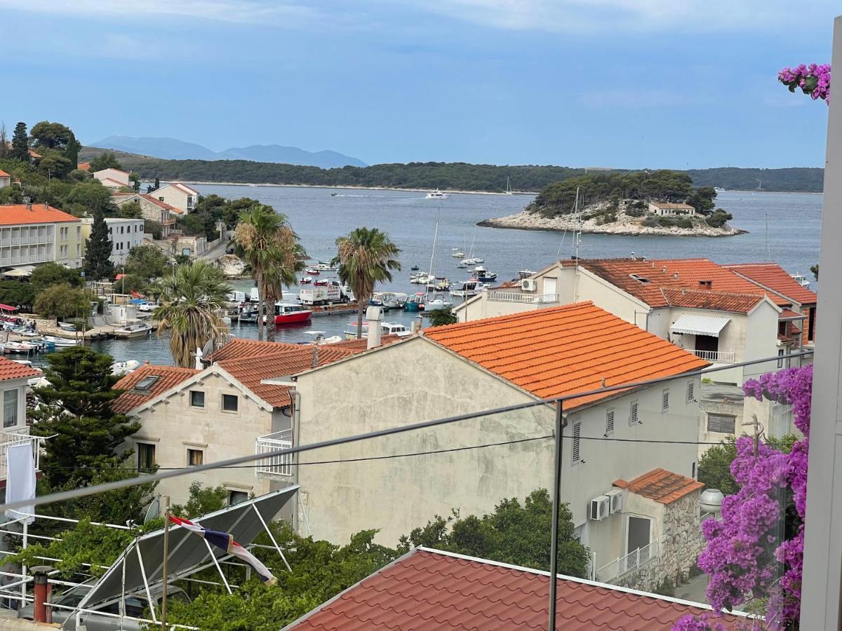 St. Nicholas Rooms Hvar Town Esterno foto