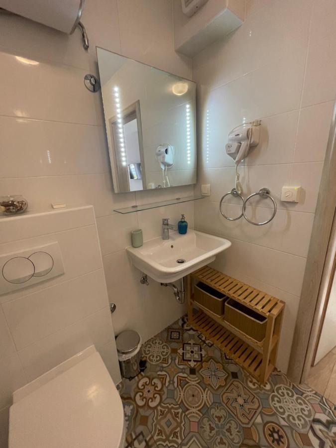 St. Nicholas Rooms Hvar Town Esterno foto